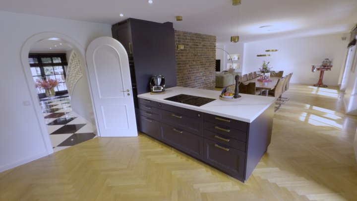 Traumhaft schöne Landhaus-Villa mit beheizbarem Pool und Outdoor-Küche